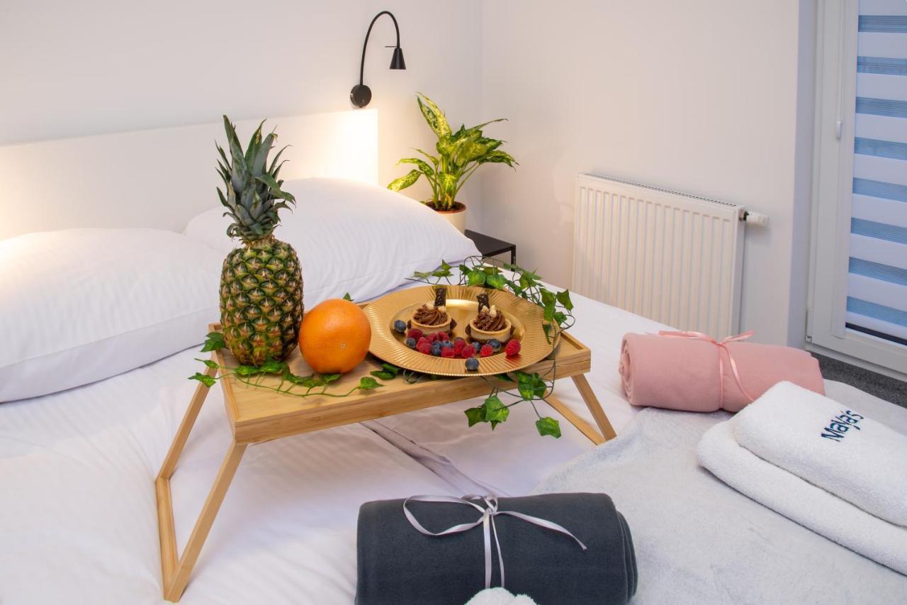 Maya's Flats & 49 - Spacious 3 In Szafarnia Gdansk