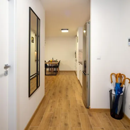 Maya'S Flats & Resorts 49 - Spacious 3 Rooms Apartment In Szafarnia Gdansk Exterior foto